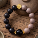 Black and White——Calms the mind, aids sleep, boosts energy